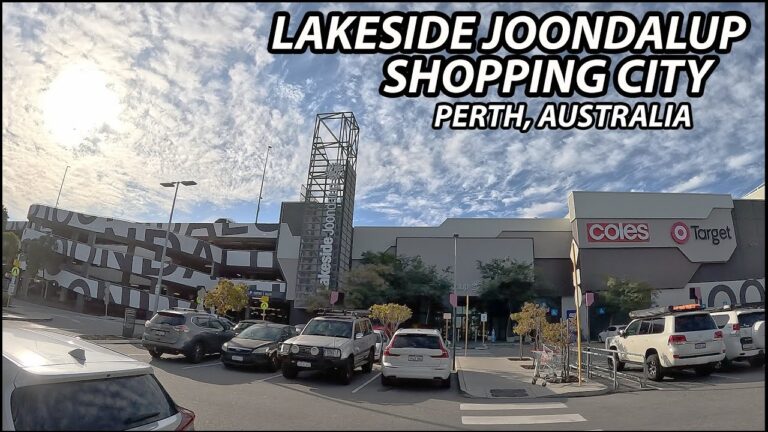 Shopping Centre in Perth's Northern Satelite City: Lakeside Shopping City in Joondalup (Australia)